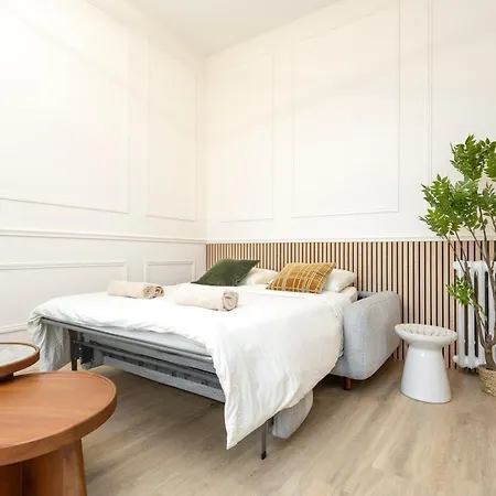 Lv2 Au Coeur De L'avenue Des Champs-elysees Arc De Triomphe Apartmán