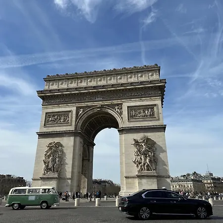 Lv2 Au Coeur De L'avenue Des Champs-elysees Arc De Triomphe 파리